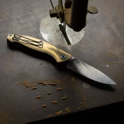GiantMouse ACE Farley Brass -Deals Knife Lounge Store Farley Brass v2 1 1160x